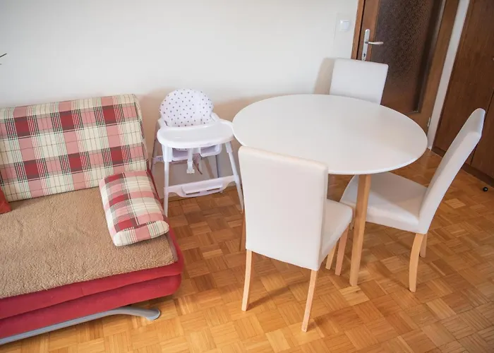 Apartment Karlie